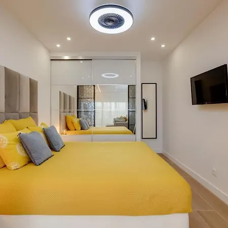 The Noble - Luxury Stylish With Sea View דירה *